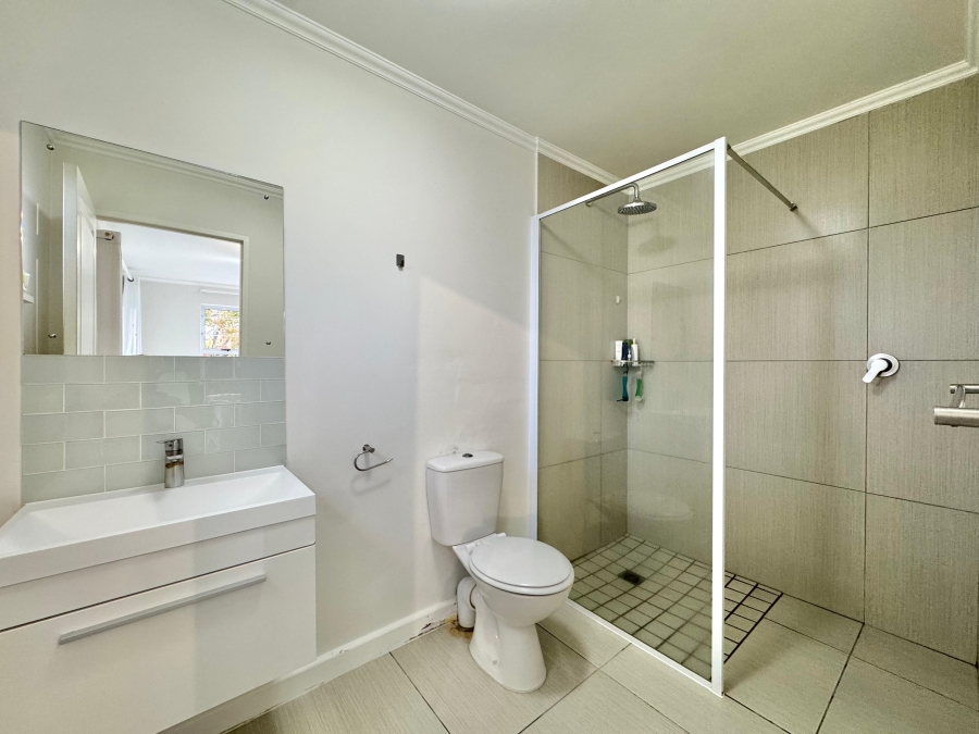 1 Bedroom Property for Sale in Kenilworth Western Cape
